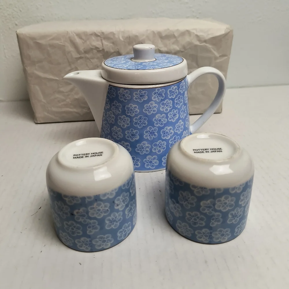 Pottery House Japanese Teapot Blue Floral Porcelain Tea Lover Made In Japan